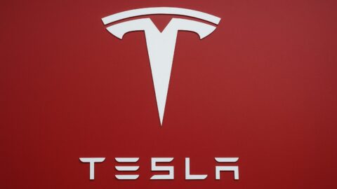 Tesla (TSLA) Stock US Market Share Drops to 8-Year Low of 38%